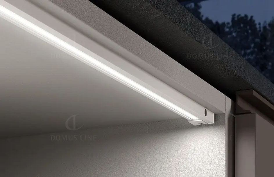 LEAF 2 DR SHE LED - 1200
